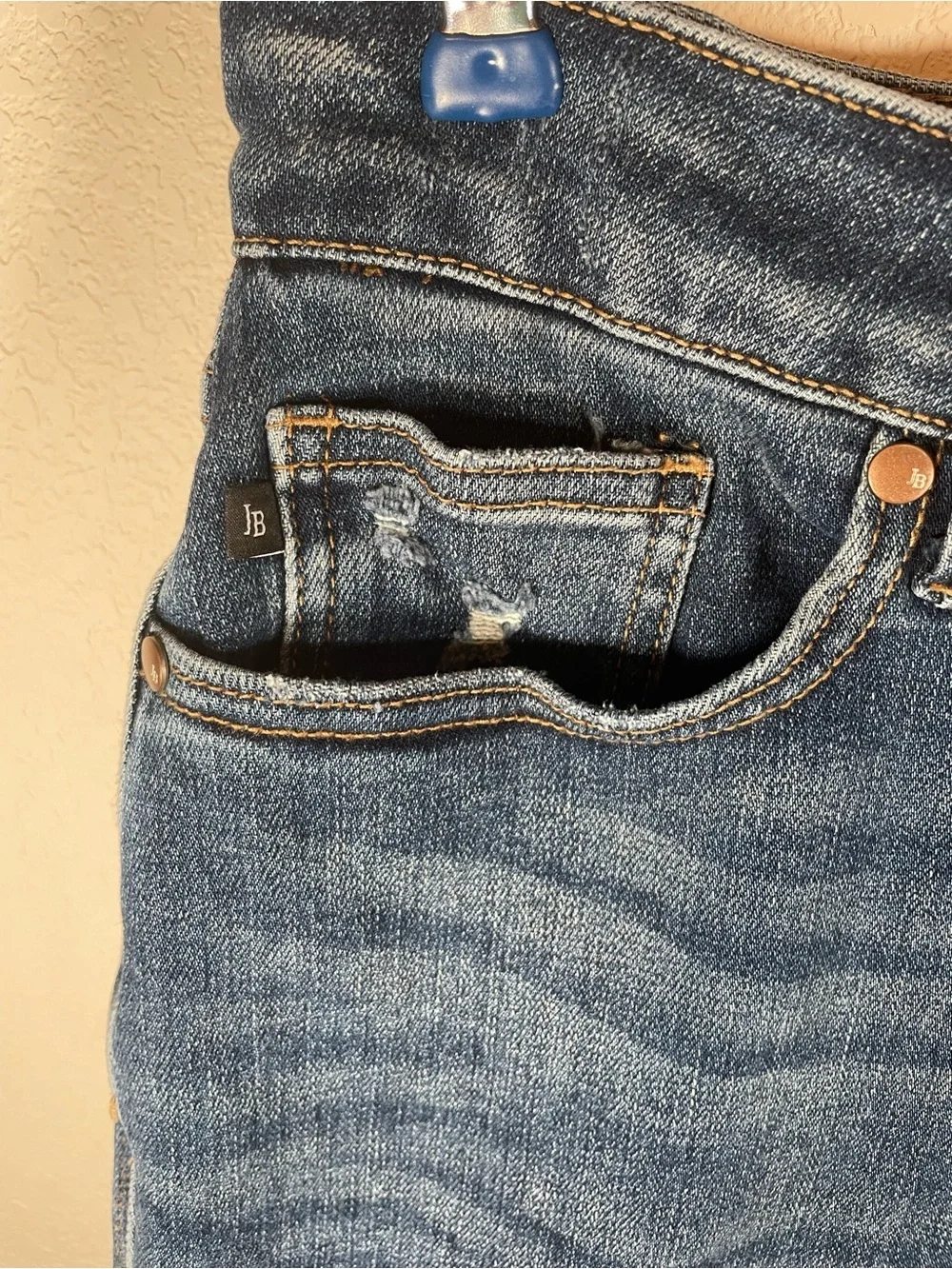 Judy Blue Mid-Rise Distressed Classic Medium Wash Denim Shorts Size 1X